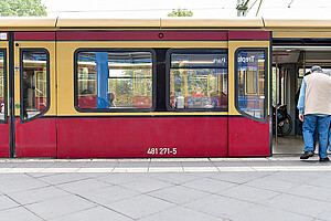 Vehicle number outside the train