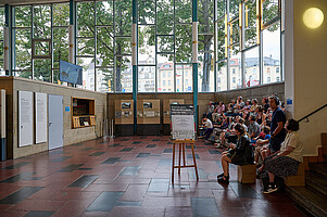 Die rbb-Doku "Berlin auf Schienen" wurde ebenfalls im Tränenpalast gezeigt.